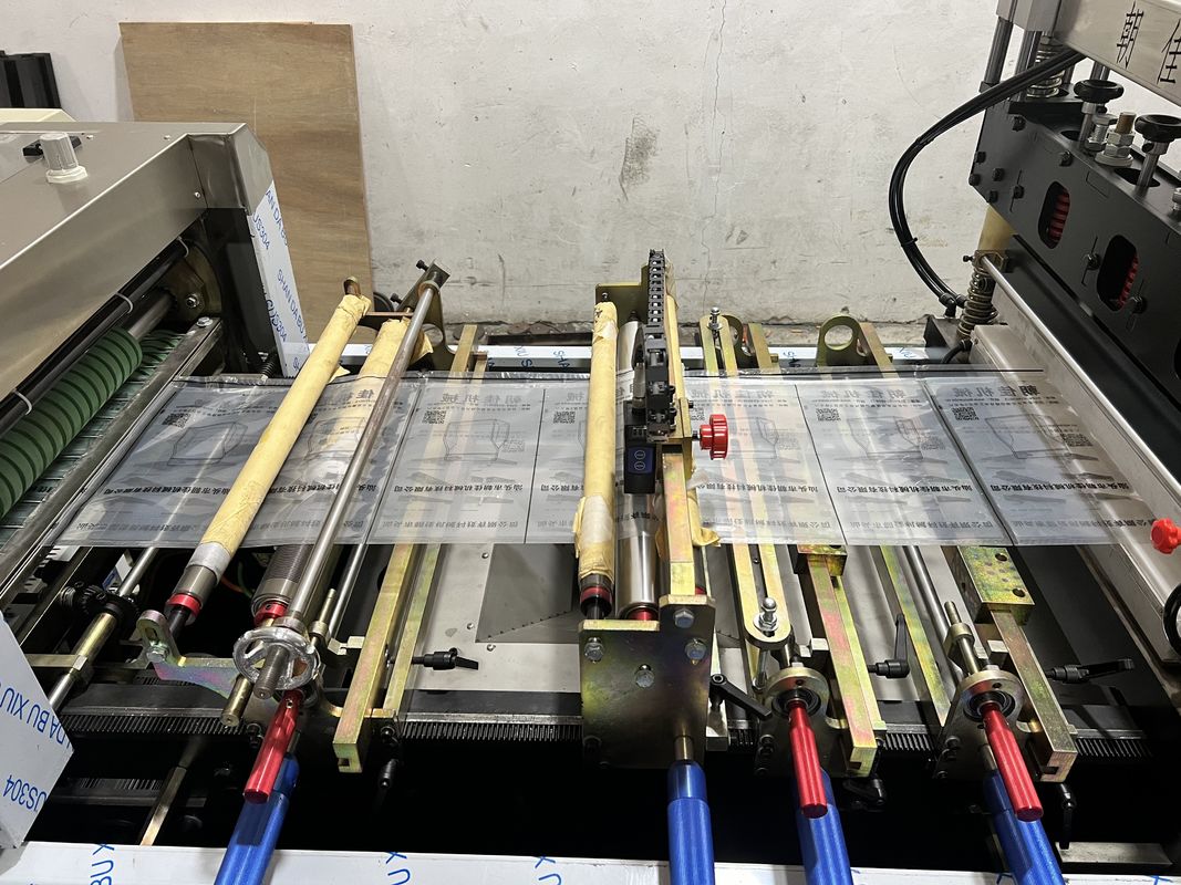 PLC Control K Frame Three Side Sealing Machine 380V/50HZ
